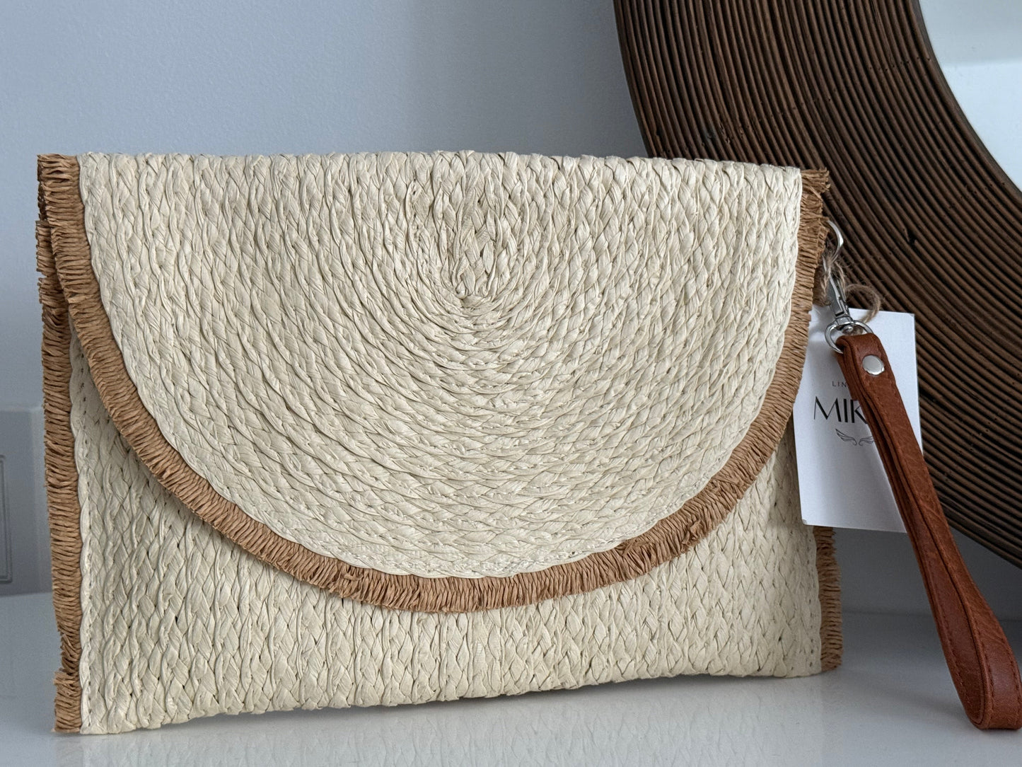 Fringe Edge Clutch