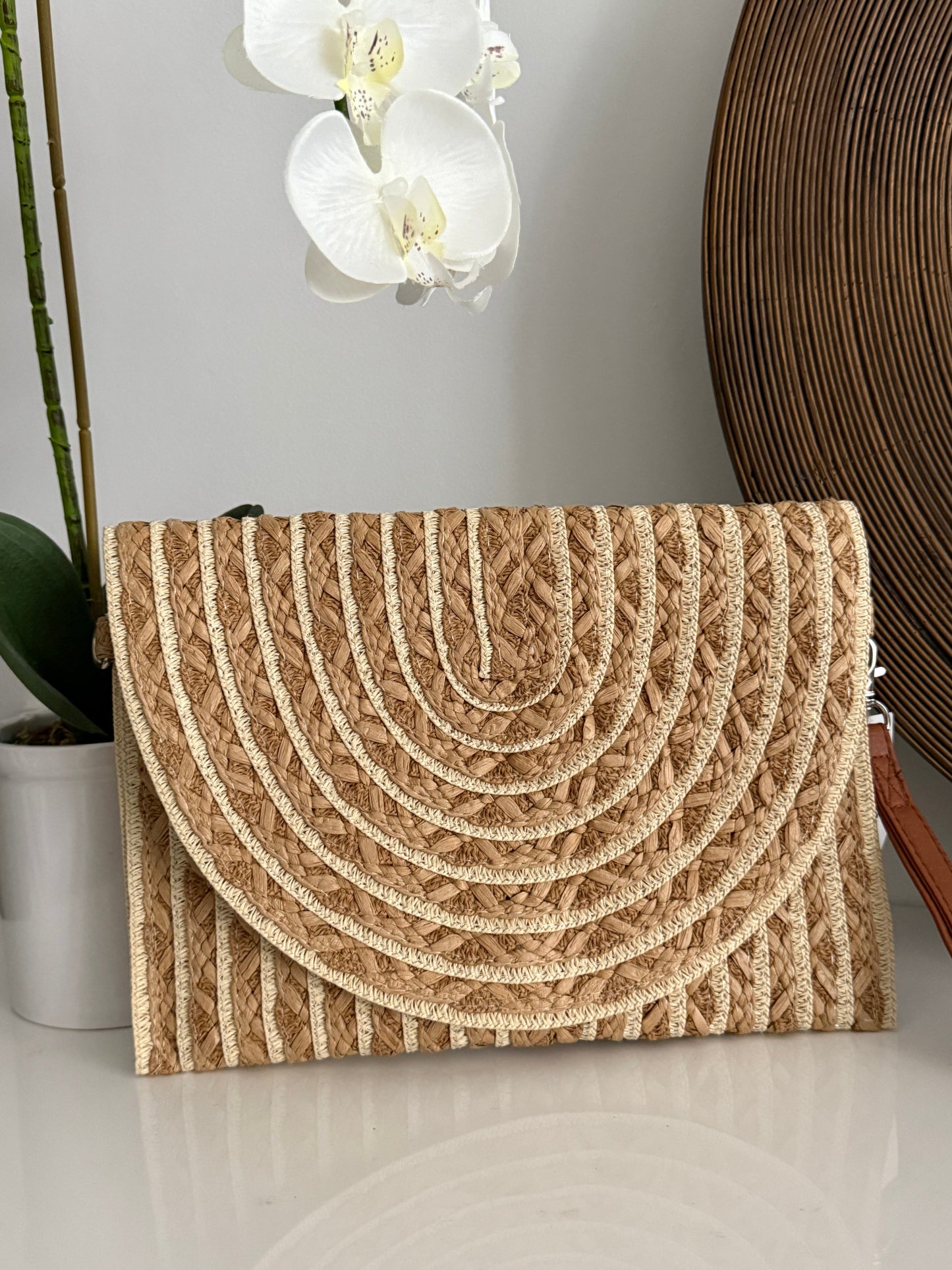 Contrast Stripe Clutch