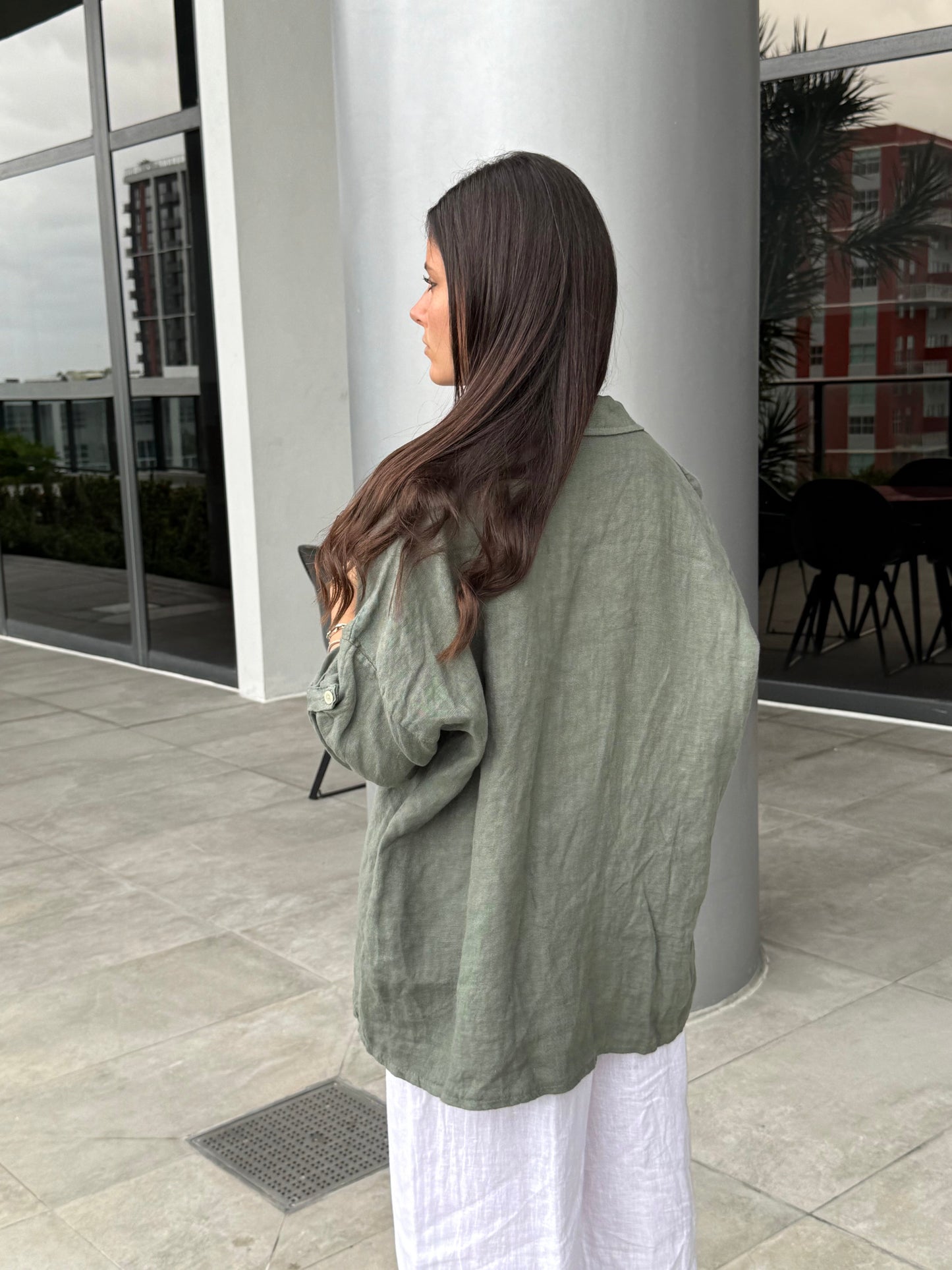 Classic Linen Button-up Shirt
