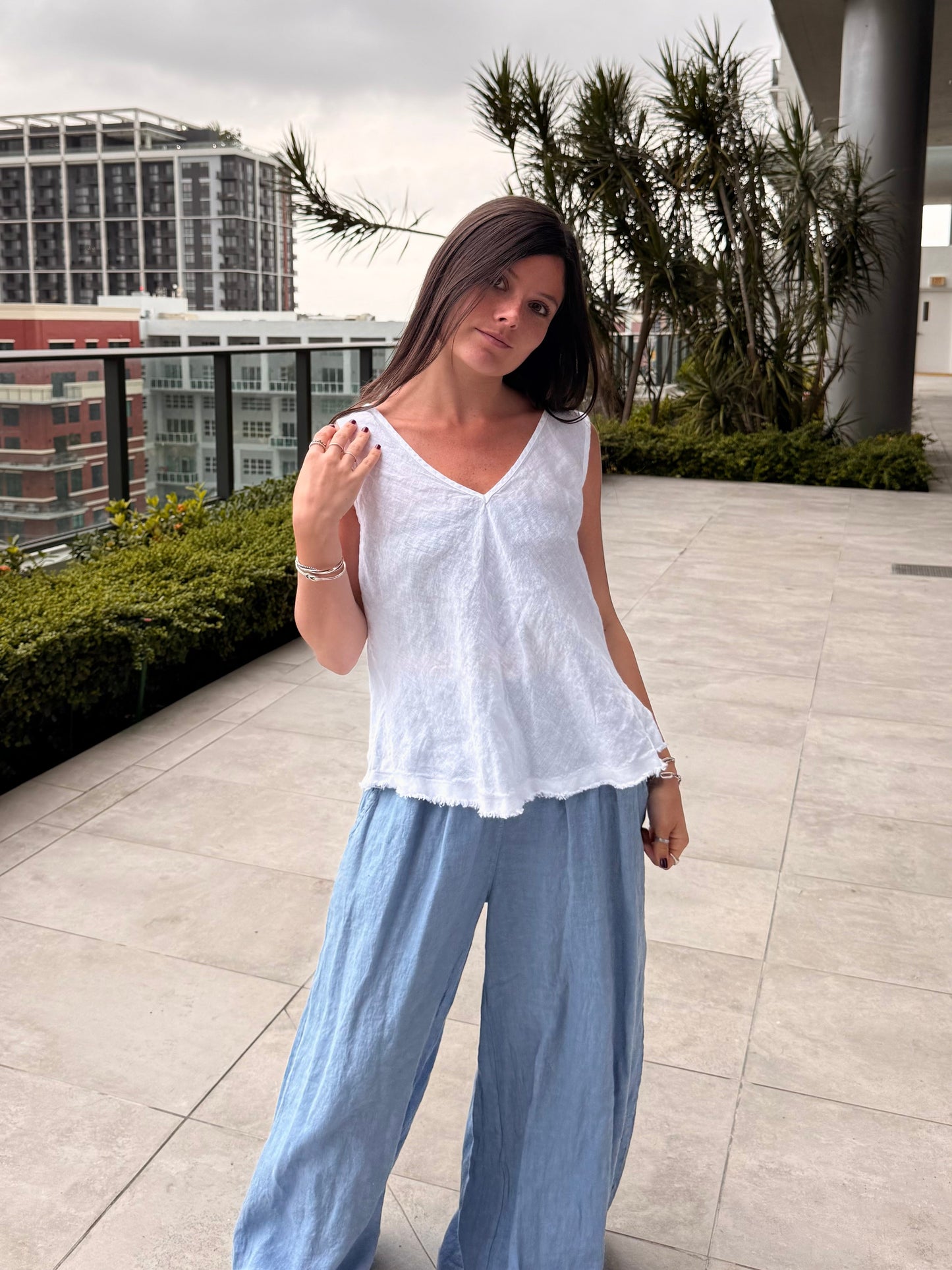 Sleeveless Linen Shirt