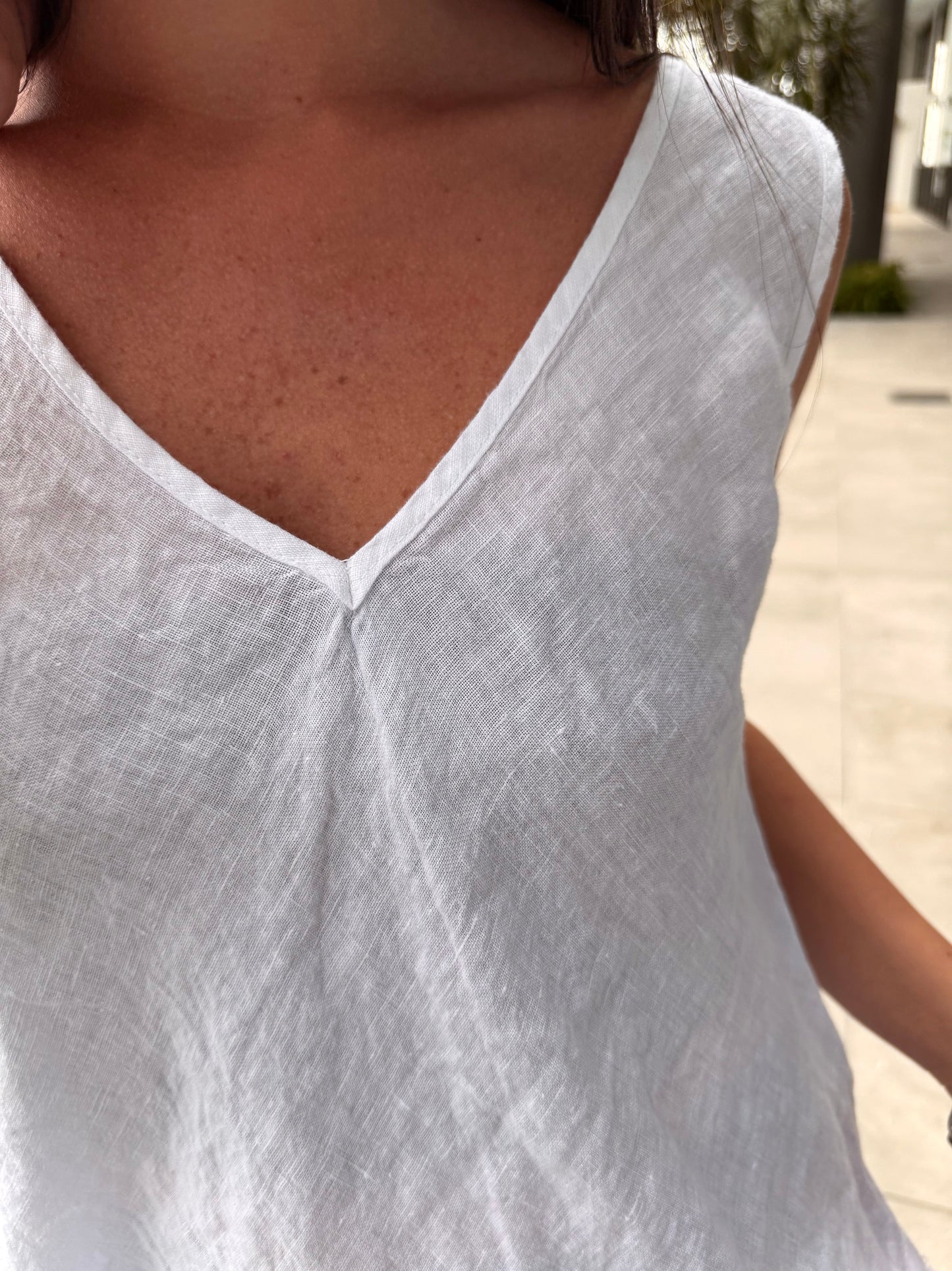 Sleeveless Linen Shirt