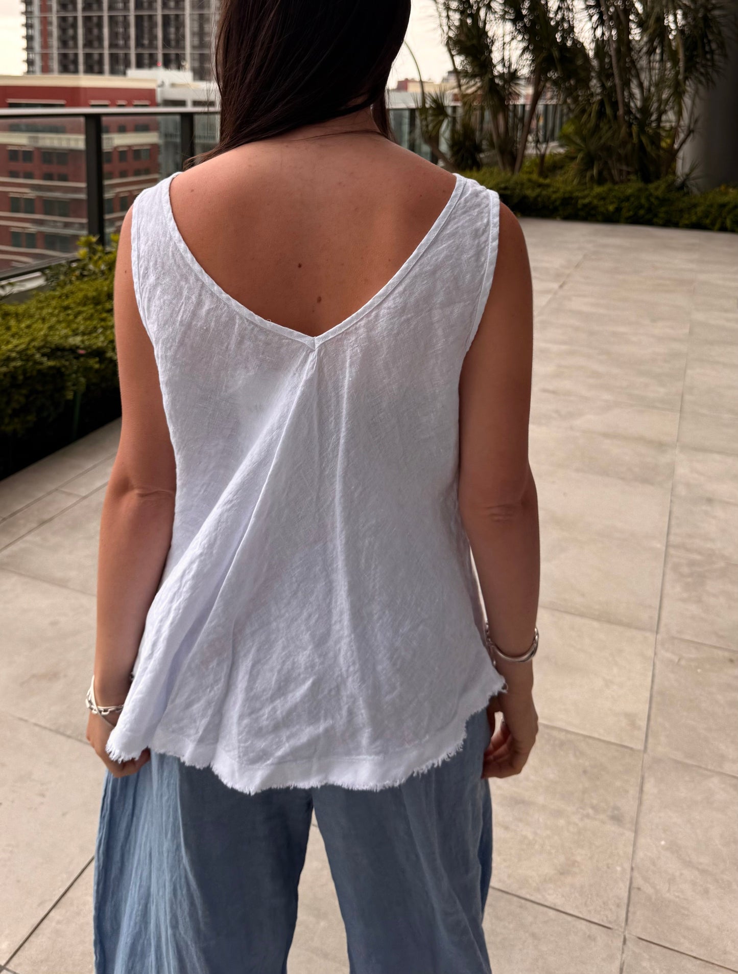 Sleeveless Linen Shirt