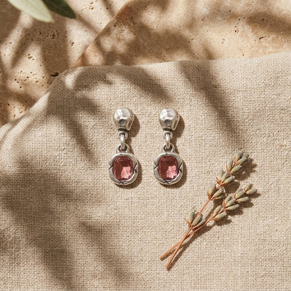 Rosé Drop Earrings